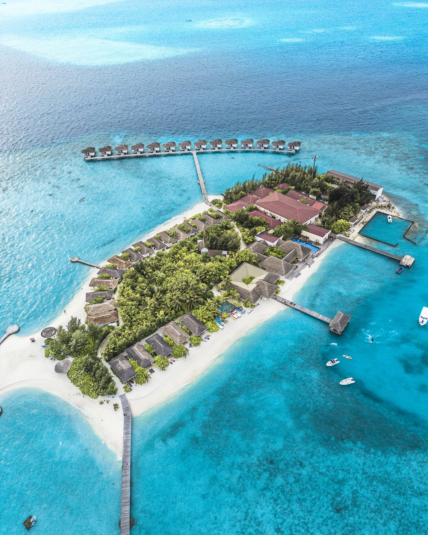 Cocogiri Island Resort